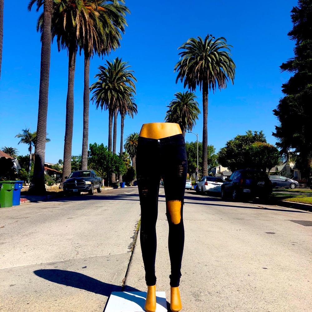 Fashion Nova Ripped Skinny Stretch Jeans Size 5 26